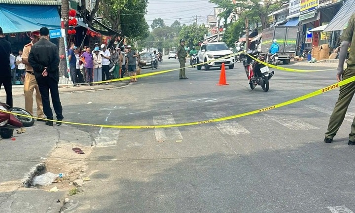 Tai nạn giao thông ở TP.HCM, nữ giáo viên tử vong thương tâm