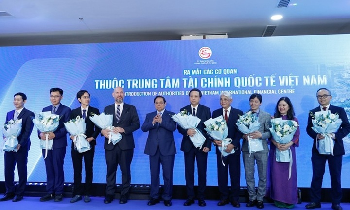 Thủ tướng: Biến Trung tâm Tài chính Quốc tế Việt Nam thành một động lực, điểm tựa phát triển