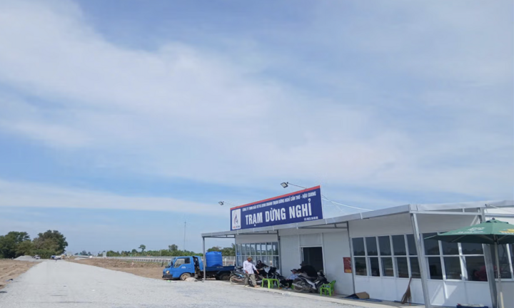 Khai thác tạm 2 trạm dừng nghỉ trên cao tốc Cần Thơ - Cà Mau