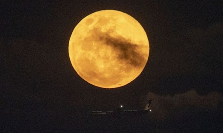 Những hiện tượng thiên văn đáng chờ đợi nhất năm 2026: 13 cơ hội chiêm ngưỡng Mặt Trăng và các sự kiện kỳ thú