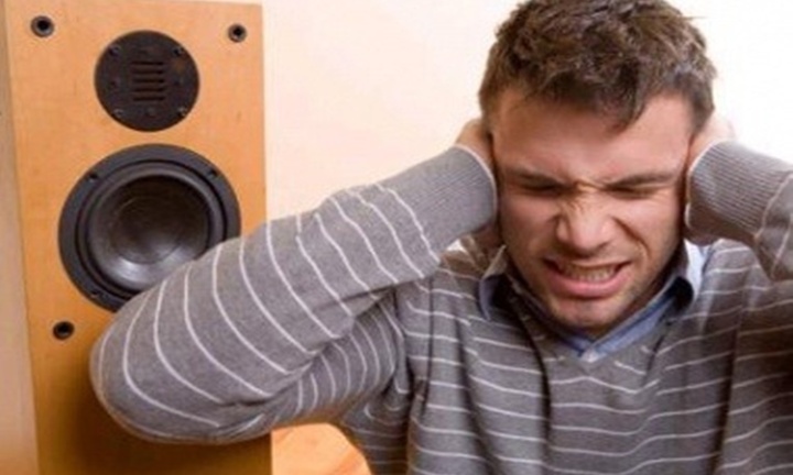 Mở nhạc lớn làm ảnh hưởng hàng xóm dịp Tết có bị phạt hành chính không?