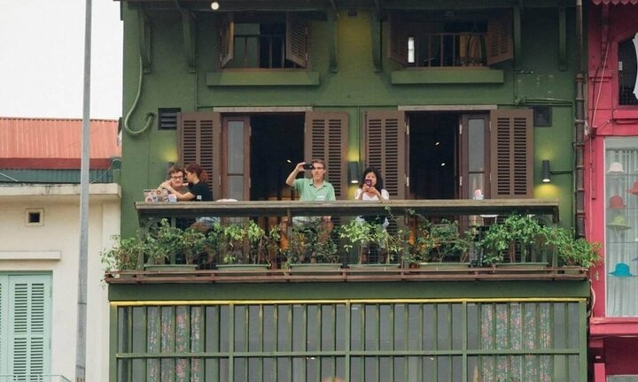 Mách bạn quán cafe bờ hồ view cực xịn ở Hà Nội