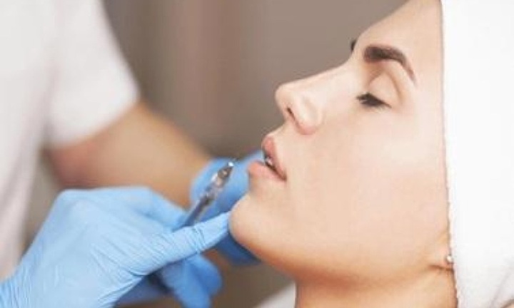 Công an điều tra vụ người phụ nữ tử vong sau khi truyền chất làm đẹp ở TP.HCM