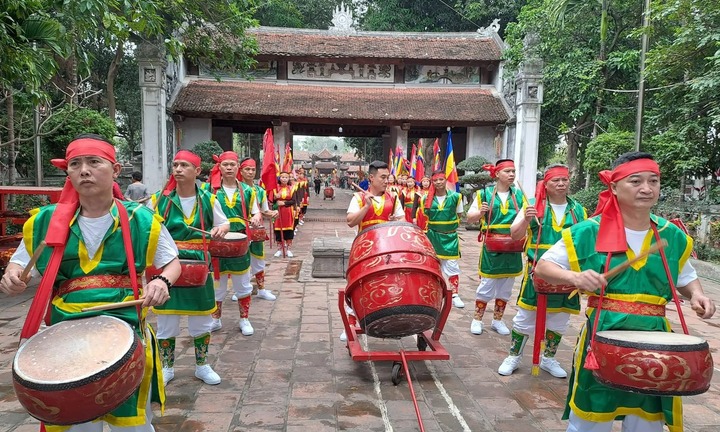 Khám phá lễ hội Chùa Láng