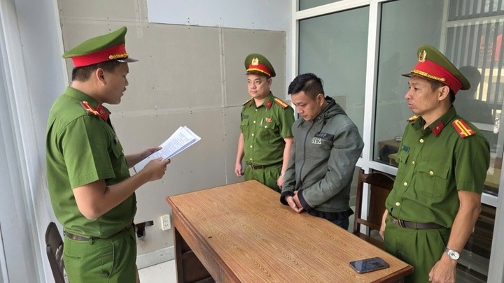 Khởi tố nhân viên bán hàng chiếm đoạt gần 435 triệu đồng của công ty
