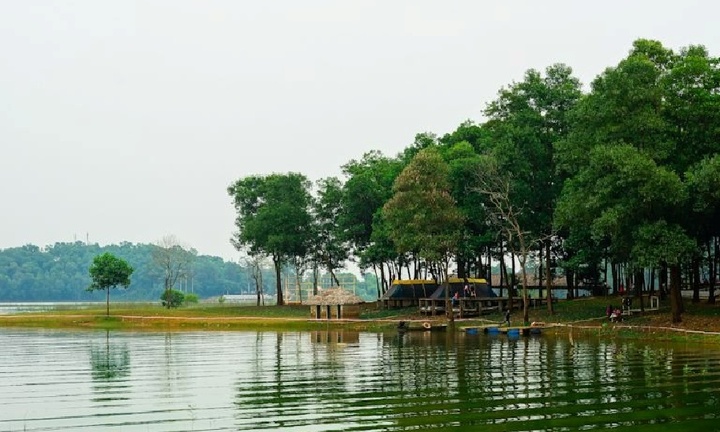 Ba Vì có gì chơi?