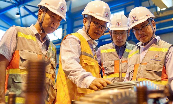 EVNGENCO3: Tiếp sức người lao động trên công trường đại tu tổ máy S1 