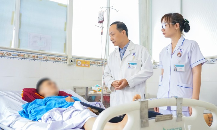 Tin tức đời sống 6/3: Cứu nam tài xế công nghệ đa chấn thương nặng sau tai nạn