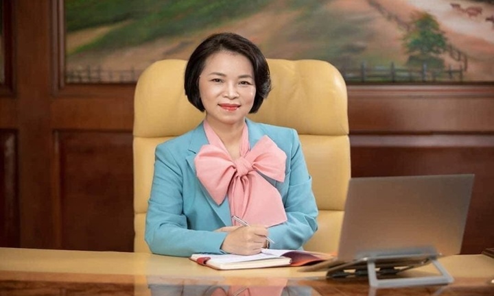 Những người phụ nữ quyền lực đứng sau các tỷ phú Việt Nam