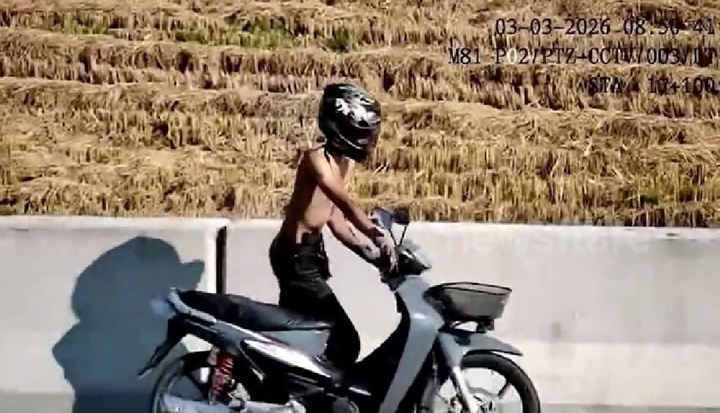 Clip: Tên trộm xe máy bị tóm gọn khi đang đẩy xe tẩu thoát trên cao tốc