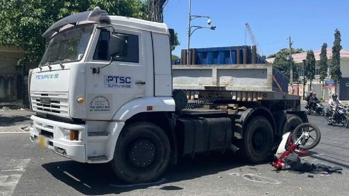 Tin tức tai nạn giao thông mới nhất ngày 11/3: Va chạm với xe đầu kéo làm một người tử vong