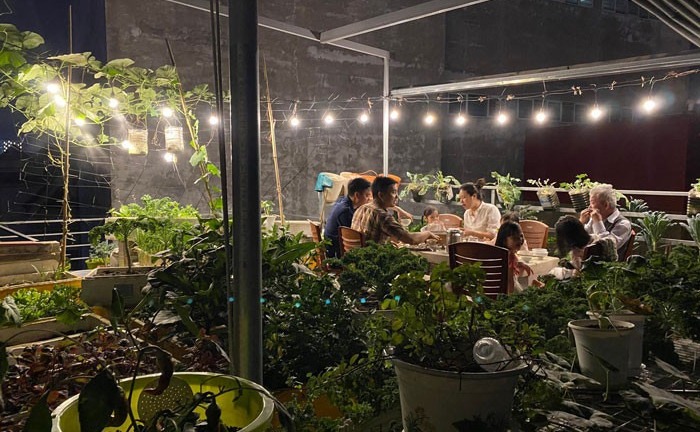 Biến sân thượng 50m2 thành 