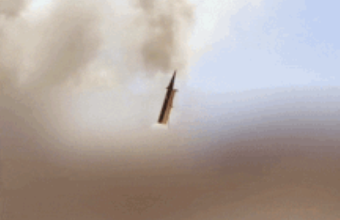 Clip: Iran bắn tên lửa siêu vượt âm đầu đạn 1 tấn vào loạt mục tiêu Mỹ - Israel