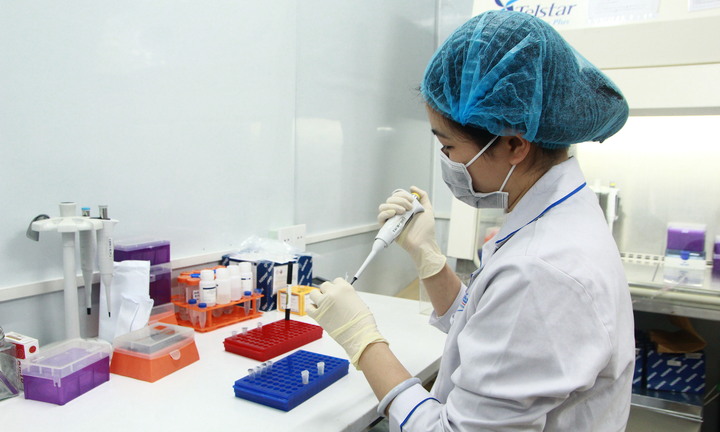 Góc khuất và bi hài từ chuyện xét nghiệm ADN 