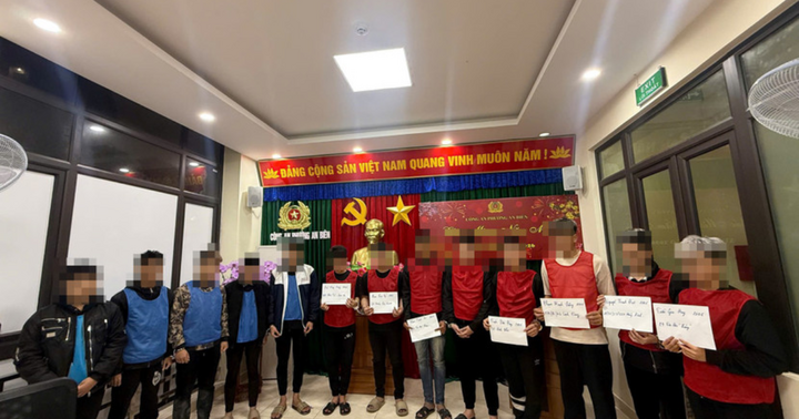 Tạm giữ hình sự 12 thanh thiếu niên đuổi đánh nhau trên đường ở Hải Phòng