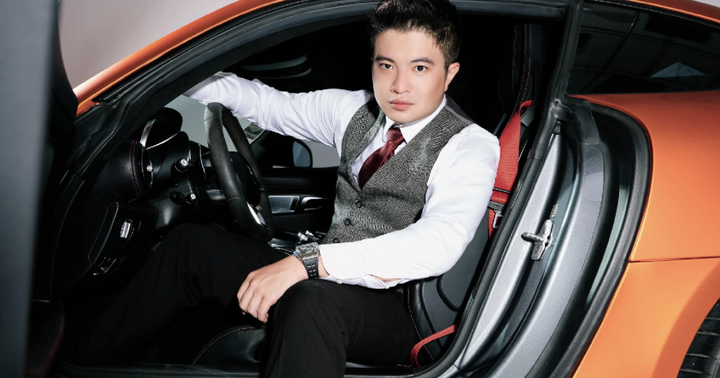 Hé lộ 