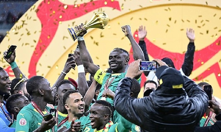 Bị tước danh hiệu, đội tuyển Senegal từ chối trả lại chức vô địch