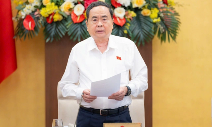 Chuẩn bị chu đáo về nhân sự, bảo đảm chuyển giao giữa 2 nhiệm kỳ hiệu quả, thông suốt