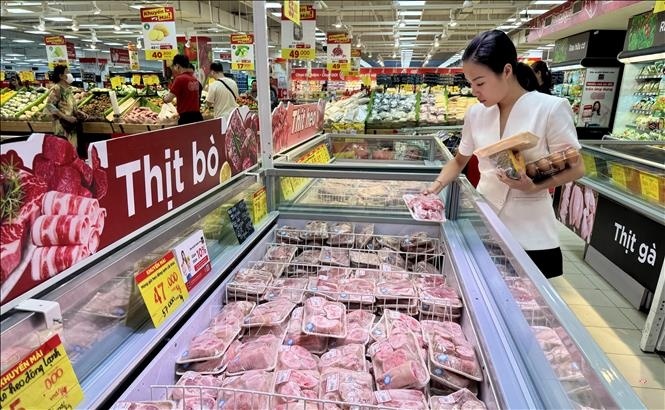 Ổn định giá hàng hóa, giảm áp lực chi tiêu cho người dân