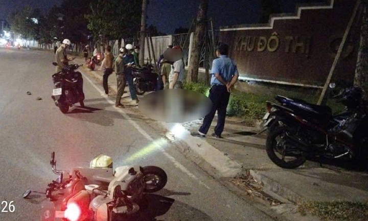 Vụ nam công nhân bị đâm tử vong trên đường ở TPHCM: 3 nghi phạm ra đầu thú, hé lộ nguyên nhân