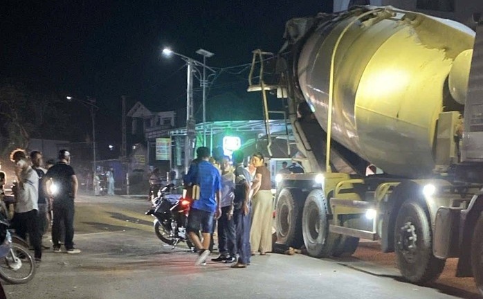 Tin tức tai nạn giao thông mới nhất ngày 31/3: Nam thanh niên tử vong sau va chạm với xe đầu kéo