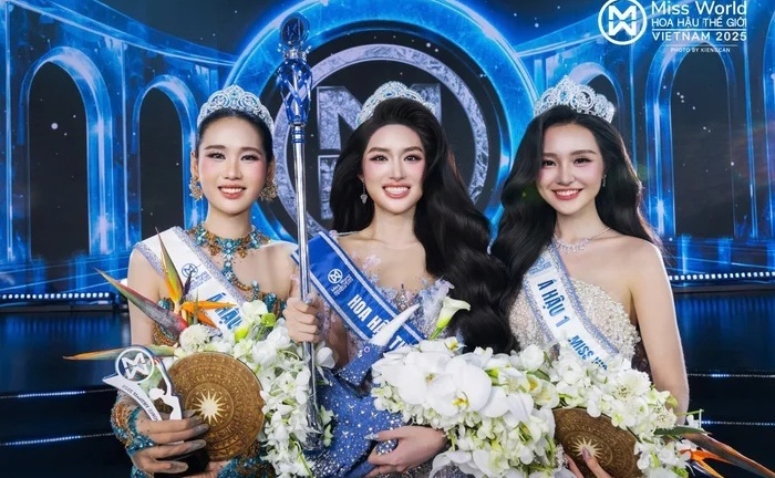 Thành tích học tập ấn tượng của tân Hoa hậu Phan Phương Oanh