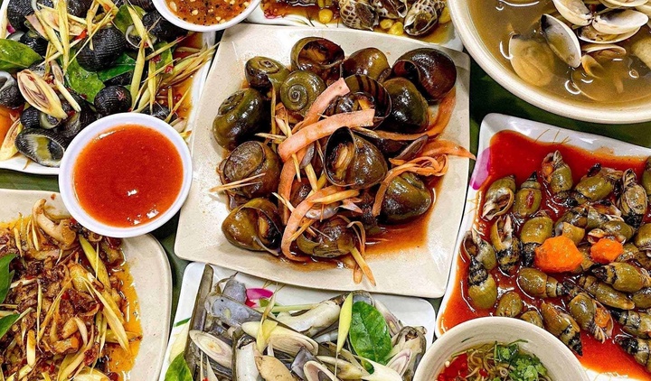 Top những quán ốc nức tiếng ở TP.HCM