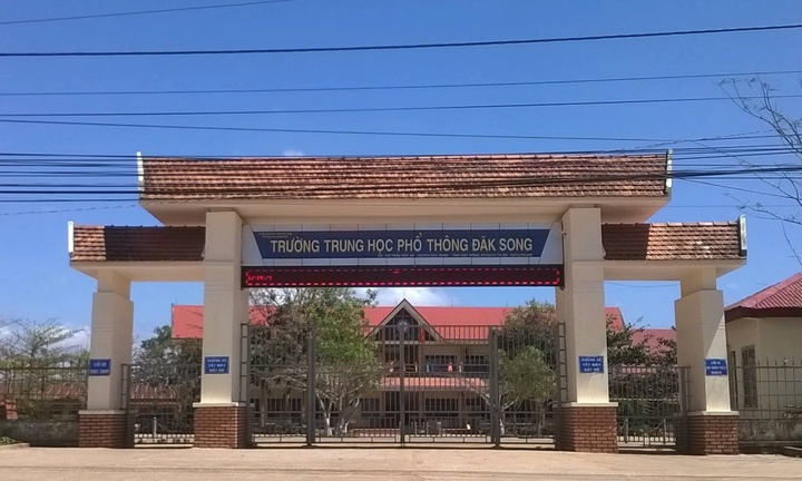 Cô giáo bị phát tán ảnh nhạy cảm, trường học báo cáo Sở GD&ĐT, đề nghị công an vào cuộc