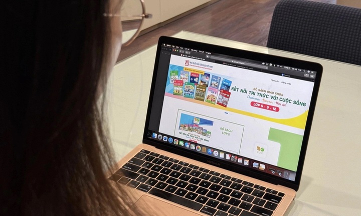 Quy định tiêu chuẩn, quy trình chuyển thể, chỉnh sửa cập nhật SGK bản in sang SGK điện tử