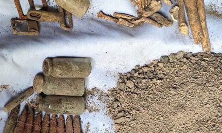 Phát hiện 12 hài cốt liệt sỹ trong hang đá