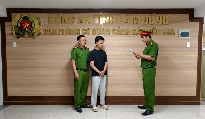 Bắt giữ đối tượng lừa đảo chiếm đoạt 1,7 tỷ đồng để tiêu xài