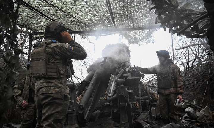 Chiến sự Nga - Ukraine ngày 16/4: Ukraine rút quân ở vùng biên giới, Tổng thống Zelensky thừa nhận 