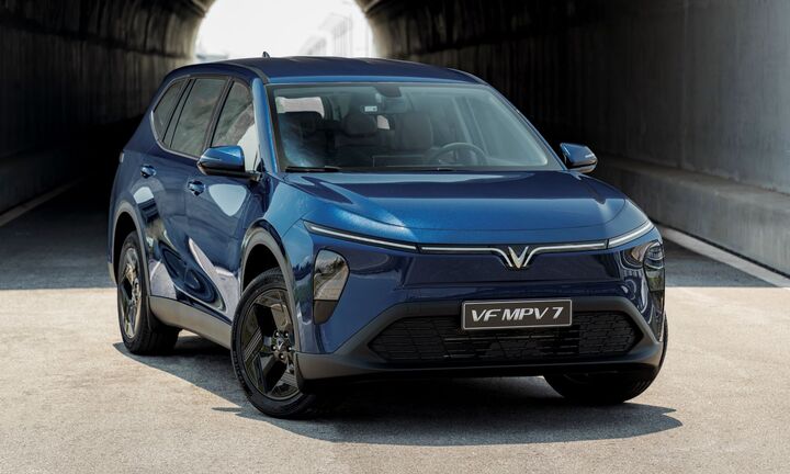 Giải mã sức hút của VinFast VF MPV 7: “Cân đẹp” cả gia đình 3 thế hệ, kinh tế ăn đứt xe xăng