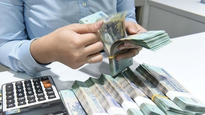 Có phải trả nợ cho đối phương khi sống chung với nhau như vợ chồng không?