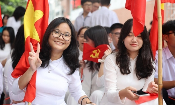 Tin tức giáo dục: Bộ GD&ĐT ban hành Khung năng lực ngoại ngữ mới của Việt Nam, áp dụng từ 31/5