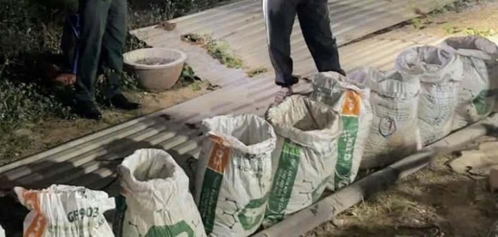 Tin pháp luật nổi bật 24h qua: Bắt quả tang đối tượng tàng trữ hơn 350kg vật liệu nổ