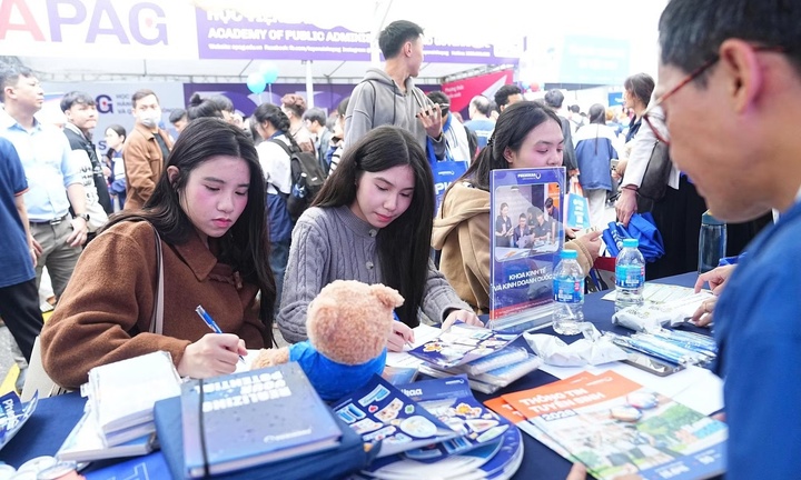 Kỳ thi tốt nghiệp THPT 2026: Các diện xét tốt nghiệp, quy định điểm cộng ưu tiên, khuyến khích