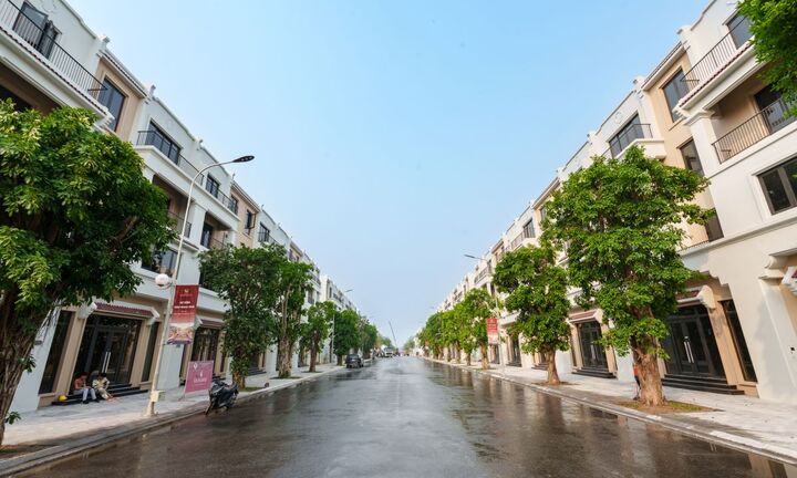 Chính sách “khóa trần” lãi suất 6%/năm tiếp động lực cho các gia đình rời phố chật về “miền xanh” Vinhomes Wonder City  