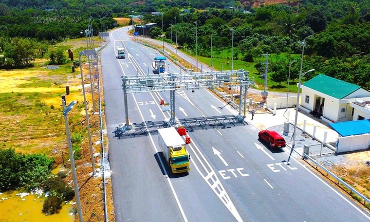 Lưu lượng xe tăng mạnh, hệ thống ETC không barie hoạt động như thế nào?
