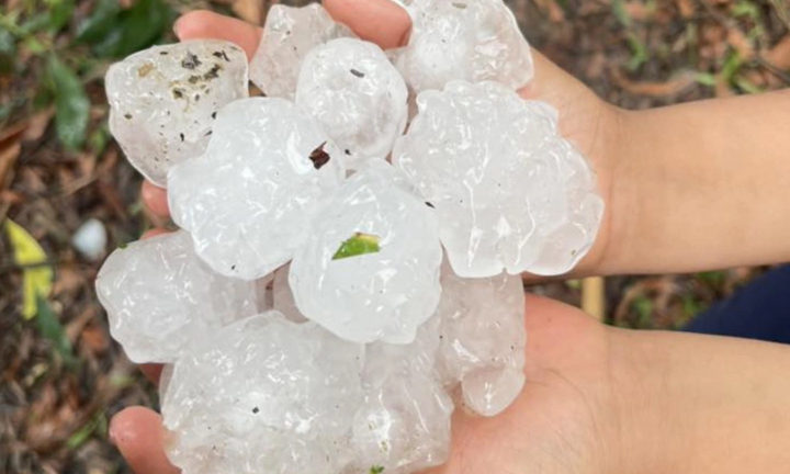 Chuyên gia lý giải về hiện tượng mưa đá 