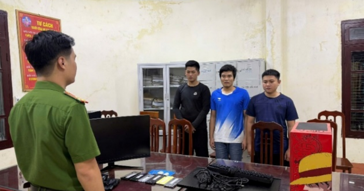 Vụ triệt phá ổ nhóm giả mạo website game: 
