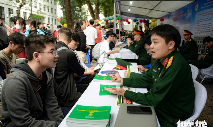Lưu ý khi làm bài thi đánh giá năng lực của Bộ Quốc phòng: Thí sinh không được nhấp chuột quá 600 lần