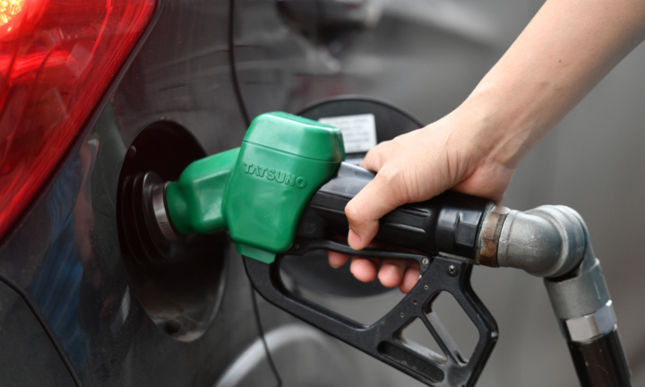 Tin tức kinh doanh mới nóng nhất hôm nay 9/5: Nguyên nhân điều chỉnh giá dầu diesel giảm