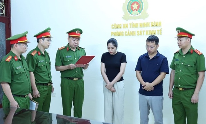Tin pháp luật nổi bật 24h qua: Dàn xếp kết quả đấu giá 14 lô đất, 2 bị can bị khởi tố ở Ninh Bình
