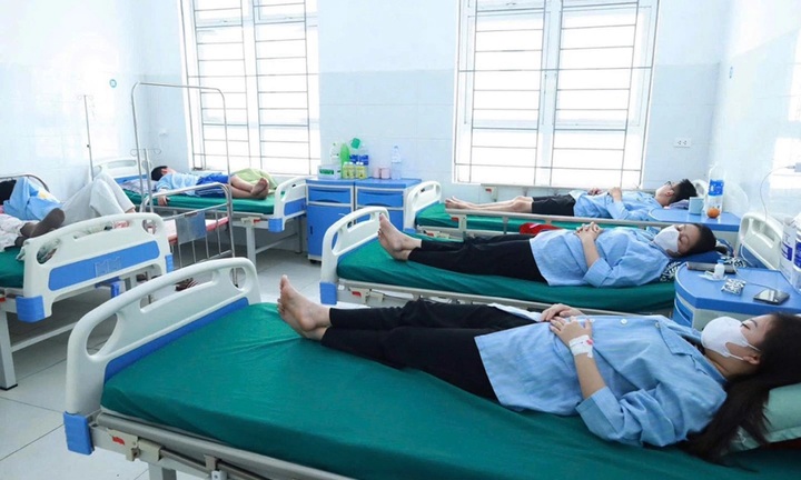 Vụ 64 người ngộ độc tại Nghệ An: Tiệm bánh mì bị xử phạt 18 triệu đồng