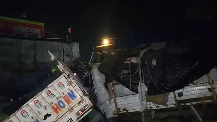 Xe tải mất lái lao vào chợ đông đúc, ít nhất 4 người thiệt mạng: Hiện trường hỗn loạn
