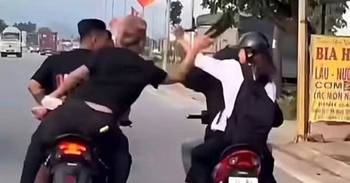 Danh tính nhóm thanh niên đi xe máy 