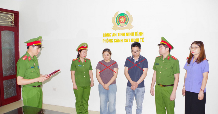 Khởi tố 2 đối tượng làm giả hồ sơ mua nhà ở xã hội, thu lợi 120 triệu đồng