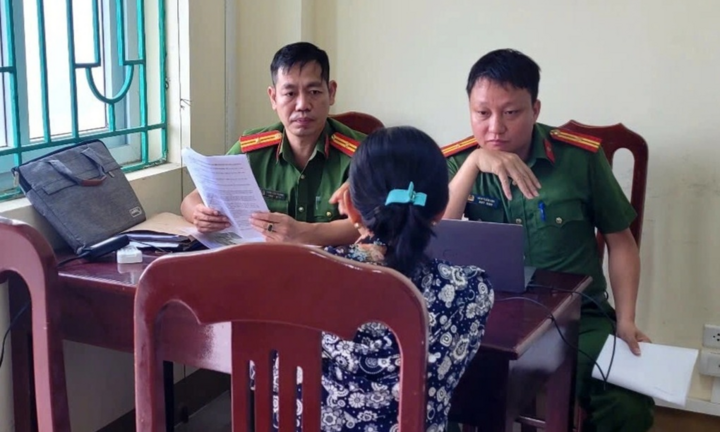 Danh tính người phụ nữ tuyên truyền nhảm với bệnh nhân ung thư 