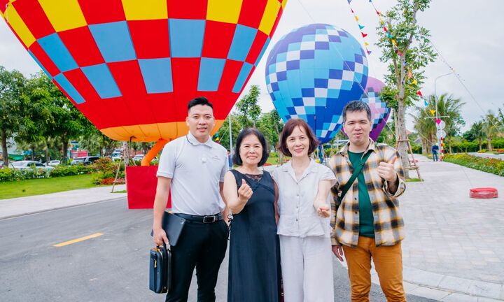 Trải nghiệm sớm một ngày làm cư dân Vinhomes Global Gate Hạ Long, khách Hà Nội chuyển từ “đi cho biết” sang “chốt mua”